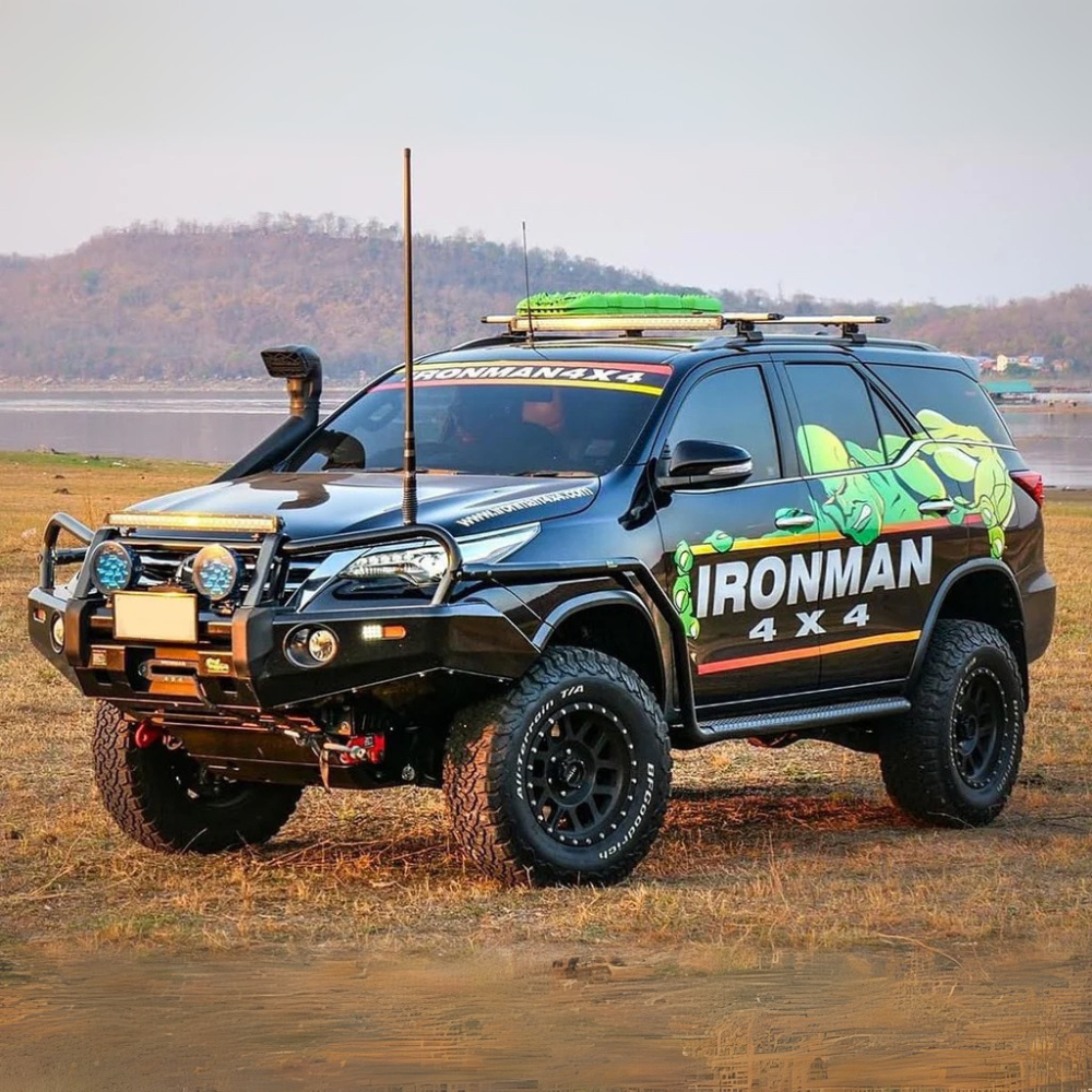 Top 5 Must-Have Accessories for Your Off-Road Vehicle