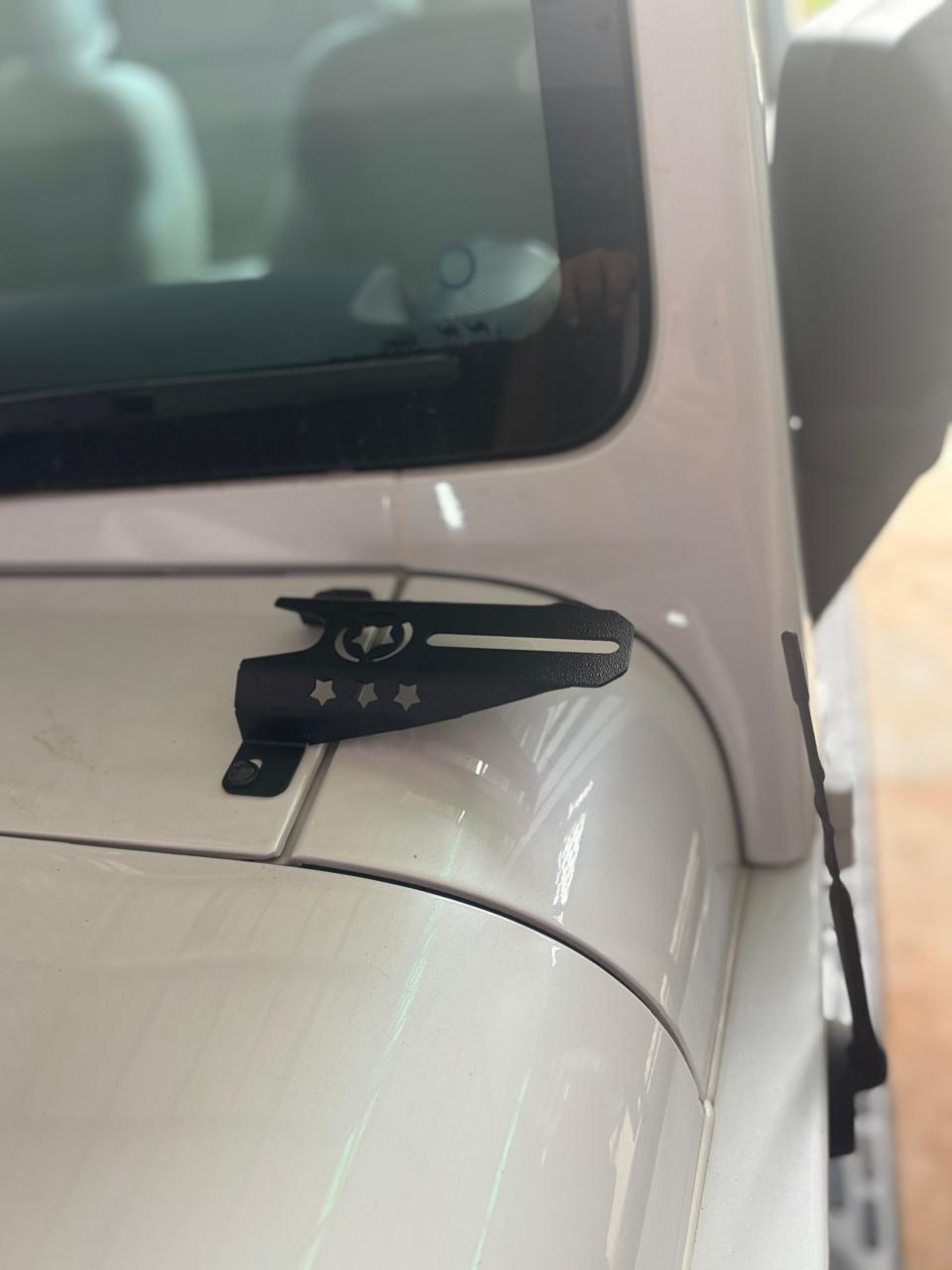 THAR JL LED BONNET MOUNTS