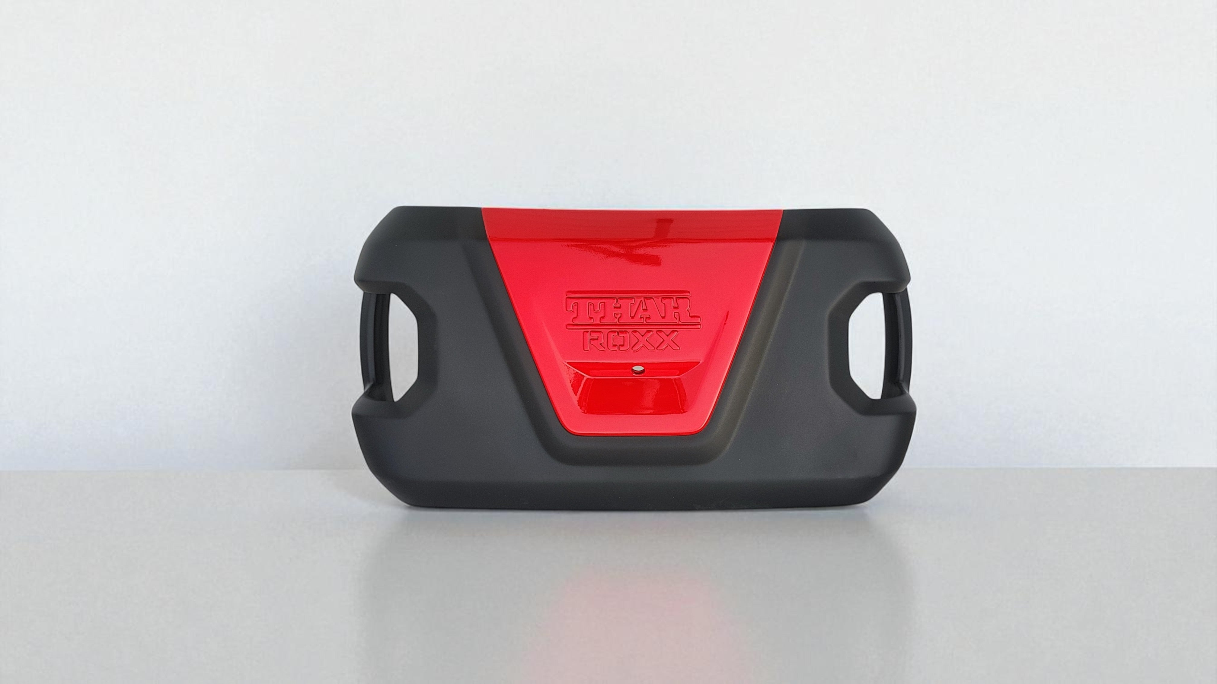 THAR ROXX STEPNEY COVER